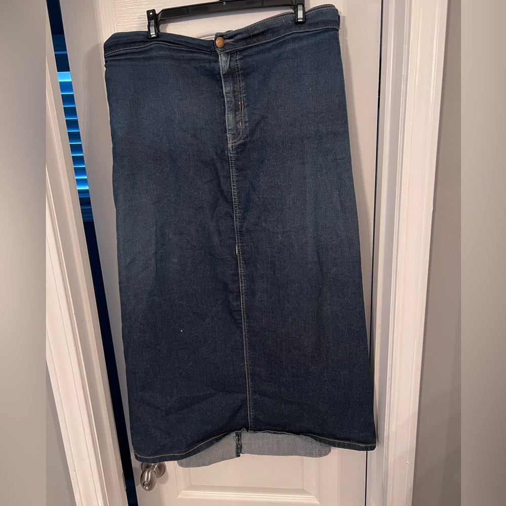 Dark wash long Jean skirt.